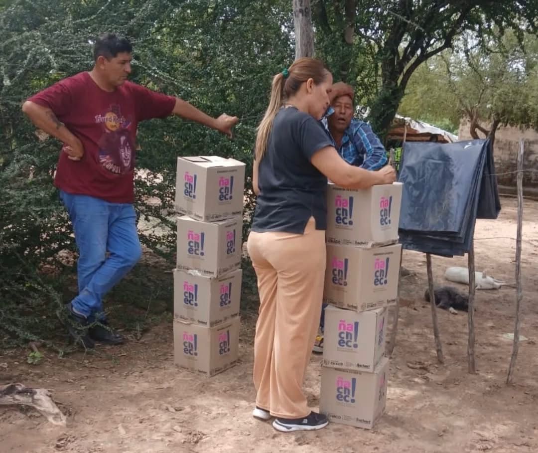 EL IMPENETRABLE: CONTIN&Uacute;A LA ASISTENCIA INTEGRAL DEL GOBIERNO PROVINCIAL, TRAS LAS  LLUVIAS PASADAS.