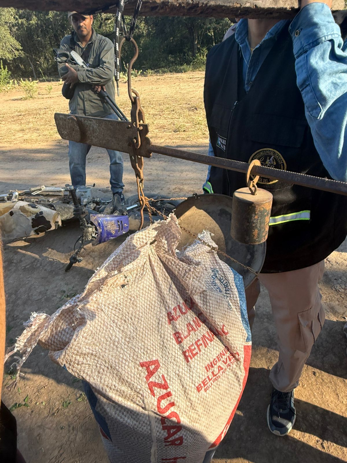 J.J CASTELLI: INTENT&Oacute; EVADIR UN CONTROL POLICIAL Y TERMIN&Oacute; APREHENDIDO CON M&Aacute;S DE 7 KILOS DE MARIHUANA.