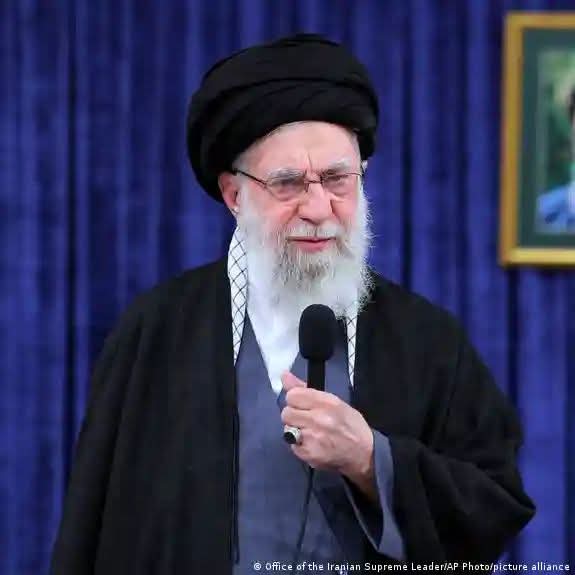 PRENSA OFICIAL IRAN&Iacute; CONFIRMA LA MUERTE DE AL&Iacute; JAMENEI Y FAMILIARES.