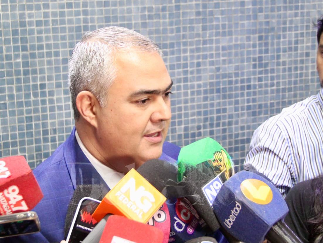 MINISTRO GUTI&Eacute;RREZ: &ldquo;M&Aacute;S DE 230 MIL ALUMNOS RECIBIR&Aacute;N ENTREGA TRIMESTRAL DE LECHE EN ESCUELAS DEL CHACO&rdquo;.