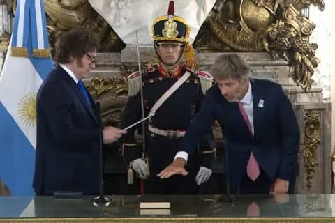 JUAN BAUTISTA MAHIQUES JUR&Oacute; Y ASUMI&Oacute; COMO NUEVO MINISTRO DE JUSTICIA.