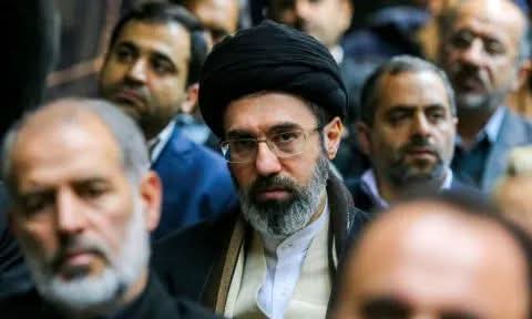 EE.UU AFIRMA QUE EL NUEVO LIDER SUPREMO DE IR&Aacute;N ESTA HERIDO Y PROBABLEMENTE DESFIGURADO.