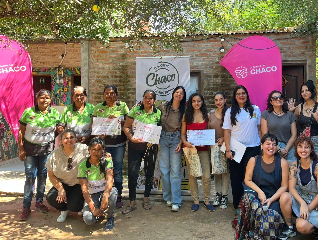 MIRAFLORES: DESTACAN EL TRABAJO DE MUJERES QUE PROMUEVEN EL TURISMO Y LA IDENTIDAD DEL IMPENETRABLE.