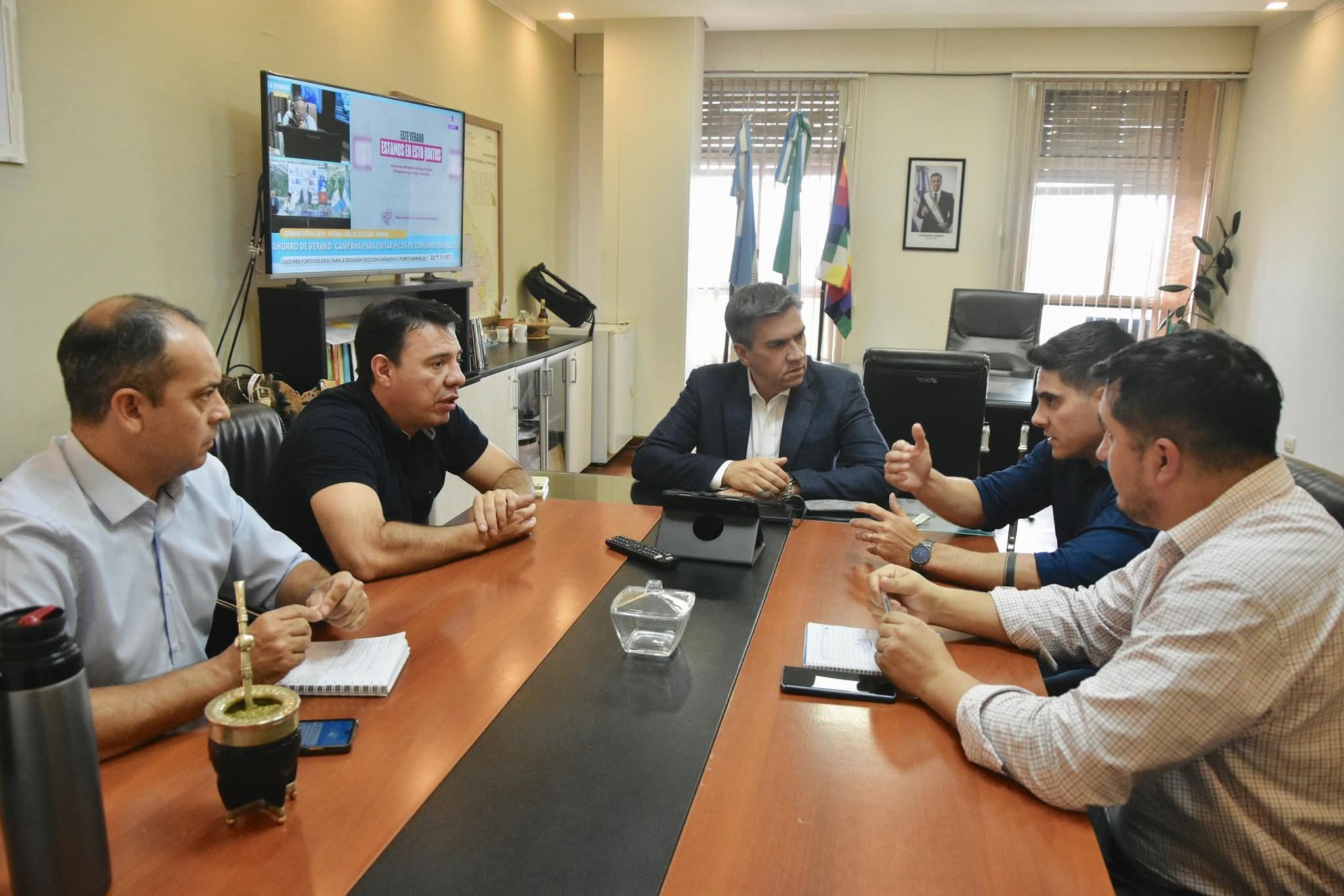 CASA DE GOBIERNO: ZDERO RECIBI&Oacute; AL INTENDENTE DE MIRAFLORES, RAFAEL FR&Iacute;AS.