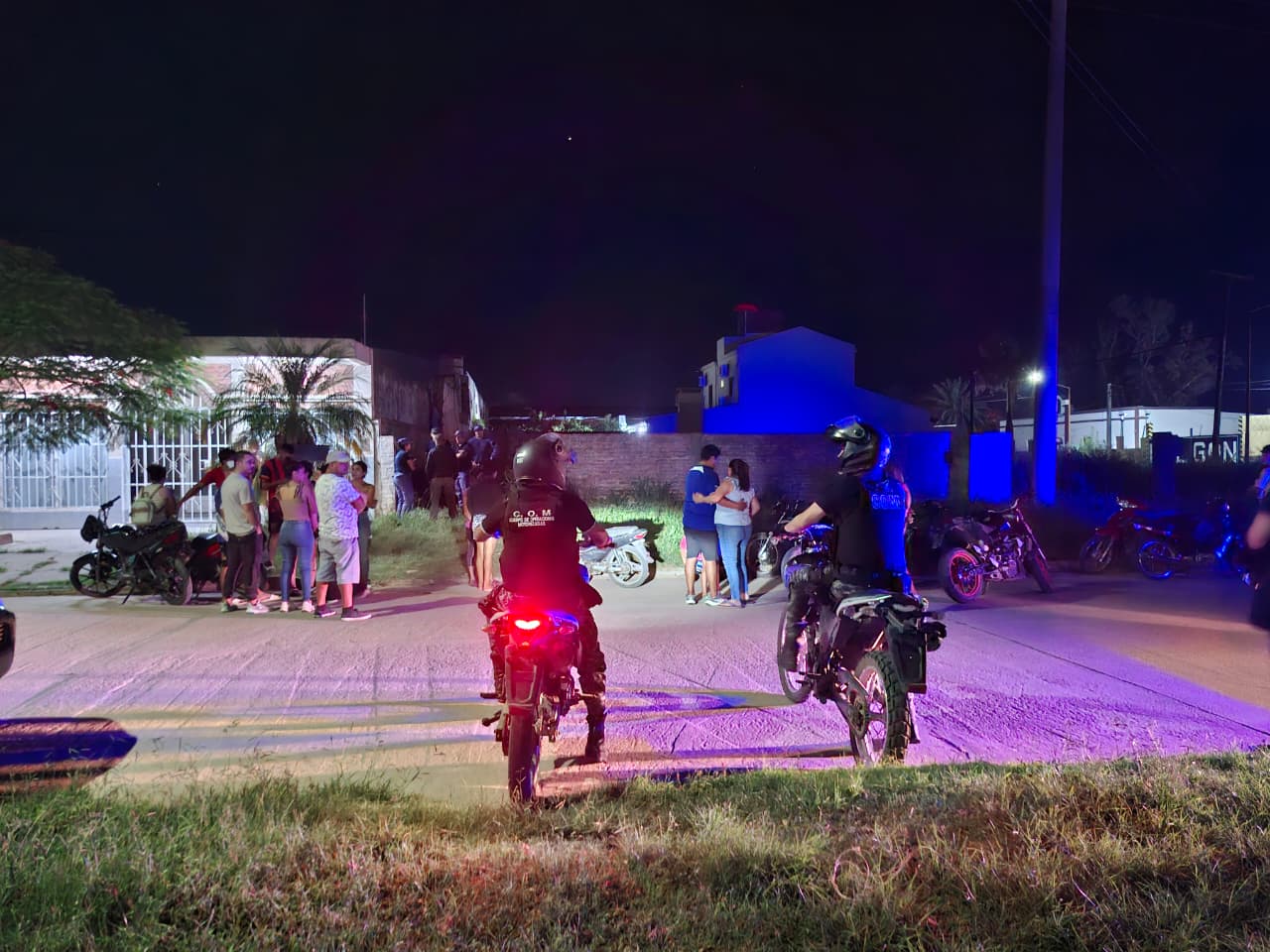 CHARATA: HALLARON SIN VIDA  A OSCAR ESCALADA.