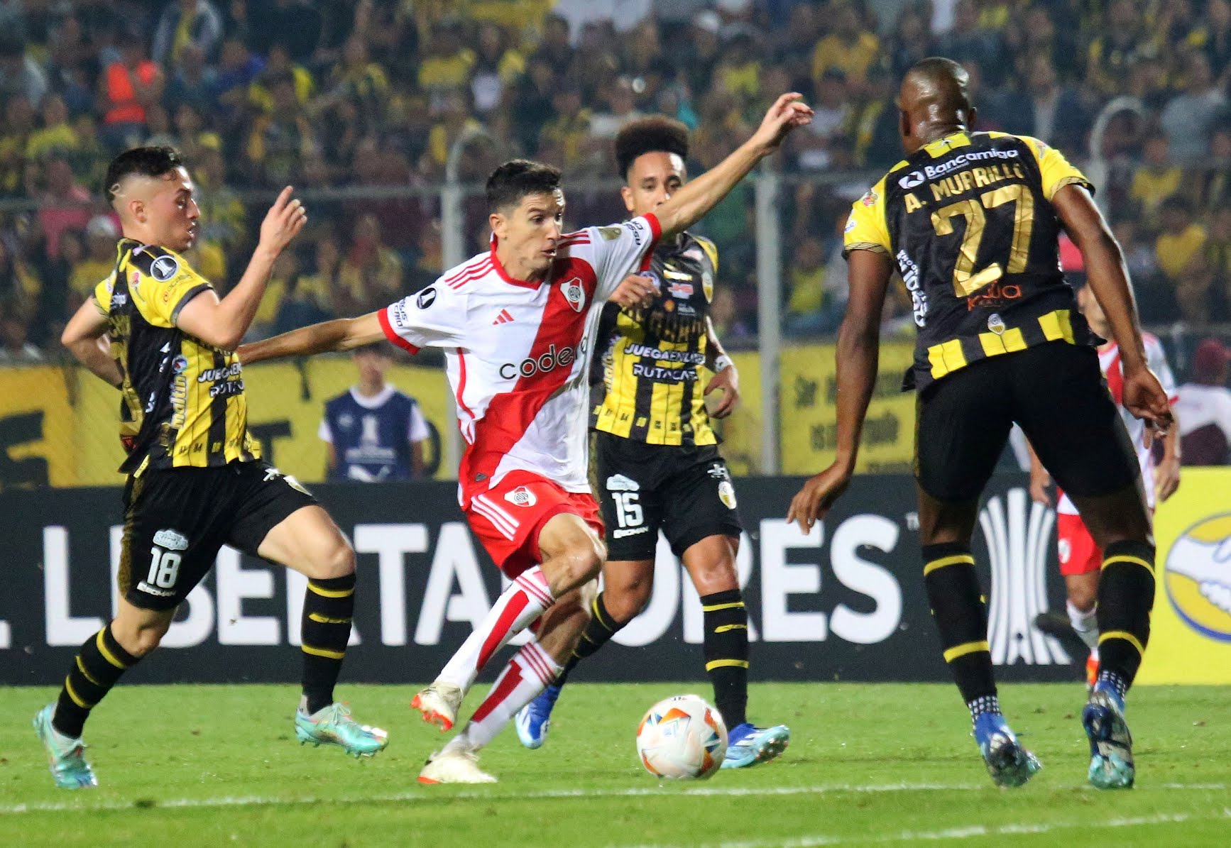 RIVER VENCIÓ A DEPORTIVO TÁCHIRA EN SU DEBUT POR LA COPA LIBERTADORES.