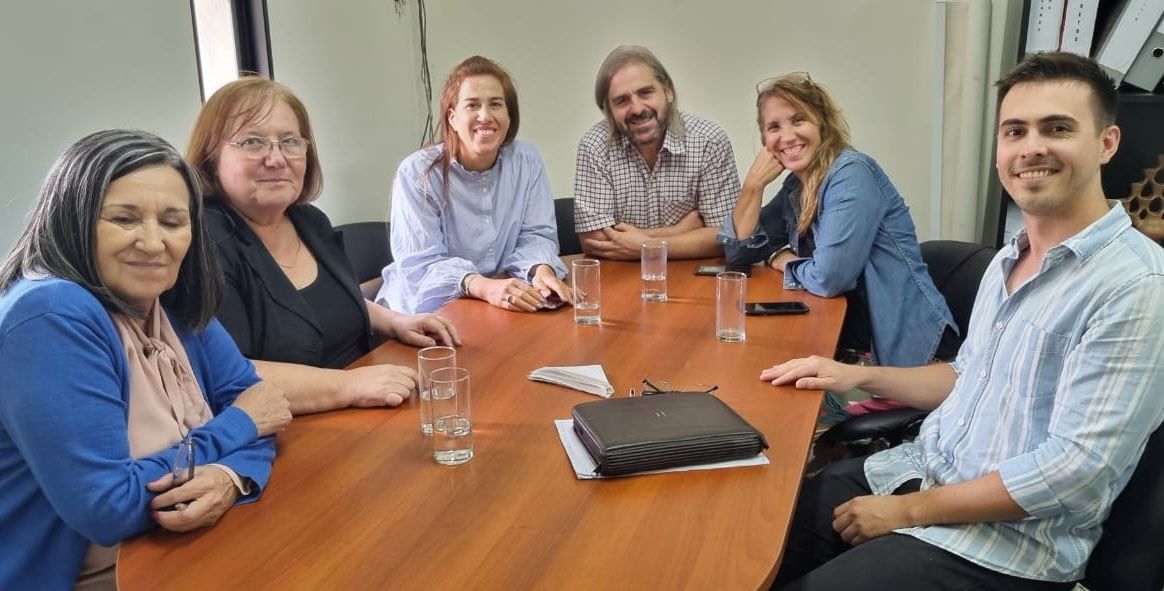 EL GOBIERNO DEL CHACO Y SCHOLAS OCCURRENTES RATIFICAN SU COMPROMISO CON LOS ADOLESCENTES Y JÓVENES.