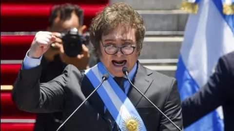 EL PRESIDENTE APUNTÓ CONTRA EL MODELO K: 