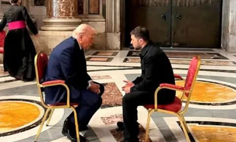 TRUMP Y ZELENSKI FIRMARON UN ACUERDO PARA EXPLOTAR RECURSOS NATURALES UCRANIANOS.