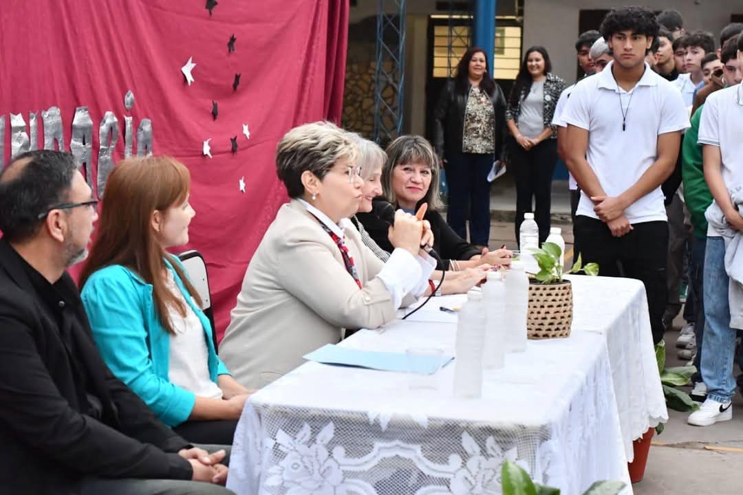 EDUCACIÓN: ESTE JUEVES Y VIERNES INGRESANTES DE TODAS LAS ESCUELAS SECUNDARIAS MOSTRARÁN SUS SABERES EN LENGUA Y MATEMÁTICA.  