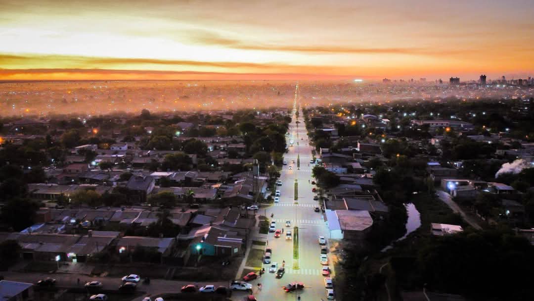 MÁS CONECTIVIDAD EN LA ZONA SUR DE RESISTENCIA: EL GOBERNADOR ZDERO INAUGURÓ 50 CUADRAS DE PAVIMENTO SOBRE AVENIDA EDISON.