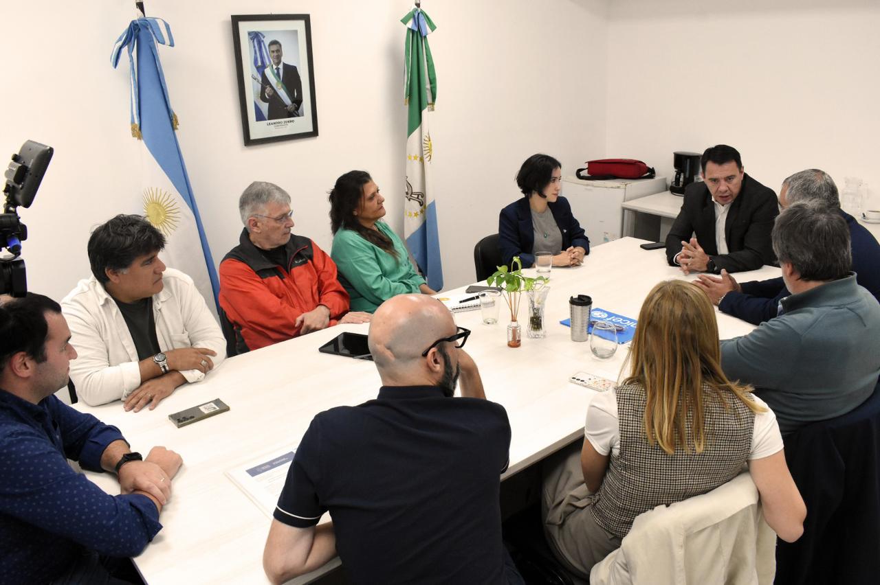 EL AGUA COMO PRIORIDAD: PROVINCIA, NACI&Oacute;N, UNOPS Y UNICEF UNIFICAN ESFUERZOS PARA GARANTIZAR EL ACCESO AL SERVICIO EN EL IMPENETRABLE.