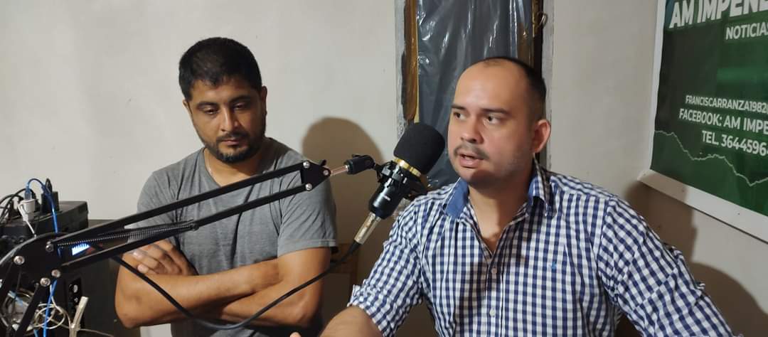 EL PRECANDIDATO A INTENDENTE DR. WALDEMAR PELLETIER VISITÓ LOS ESTUDIOS DE AM IMPENETRABLE Y FM MÁGICA 100.5 MHZ. 