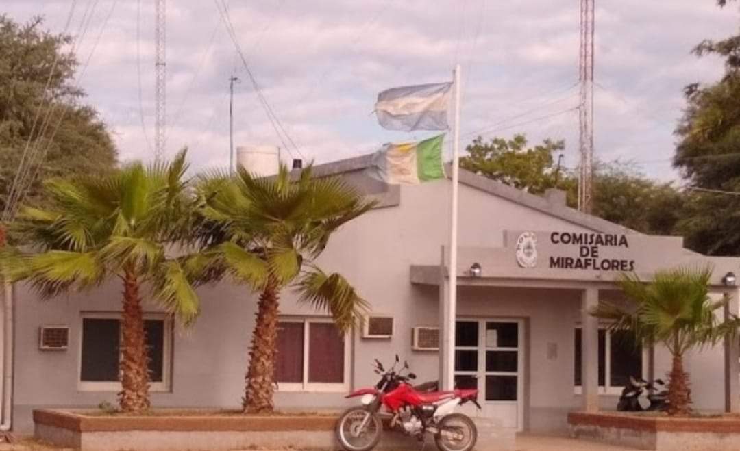 MIRAFLORES: INFORME POLICIAL DE LA COMISARÍA LOCAL. 