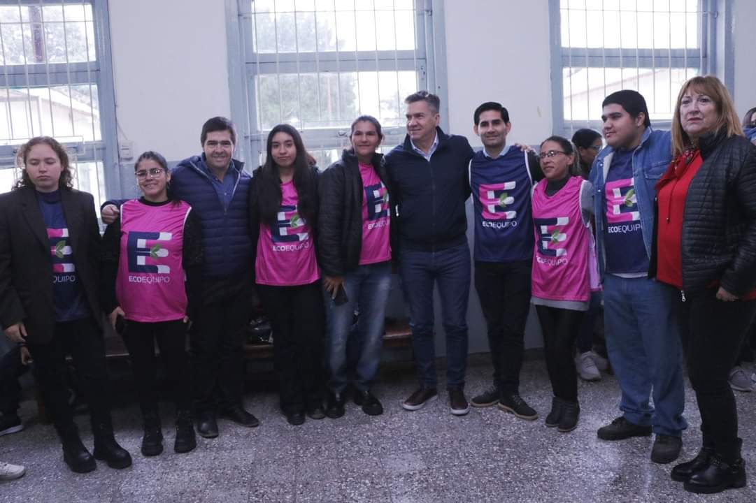 VILLA ÁNGELA: EL GOBIERNO LANZÓ EL PROGRAMA ECOEQUIPO PARA EL MANTENIMIENTO DE ESCUELAS RURALES.