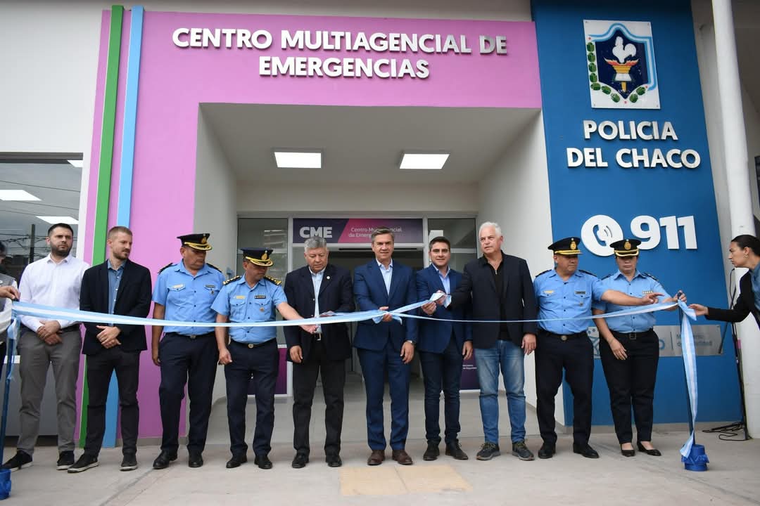 RESISTENCIA: EL GOBERNADOR ZDERO PUSO EN MARCHA EL CENTRO MULTIAGENCIAL DE EMERGENCIA.
