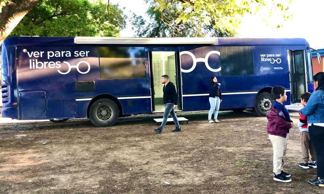 MIRAFLORES: EL GOBIERNO PROVINCIAL CONTINÚA CON EL OPERATIVO “VER PARA SER LIBRES”.