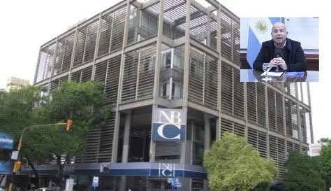 RECLAMOS POR DÉBITOS IRREGULARES: EL PRESIDENTE DEL NBCH RESPONDIÓ QUE SE VA A REVISAR CASO POR CASO. 