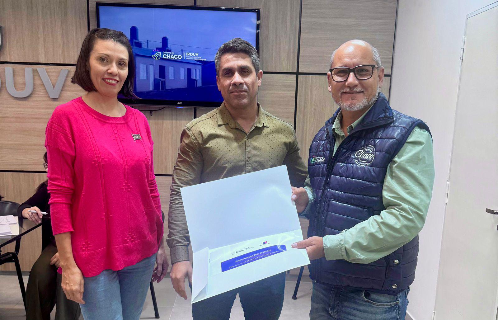 180 CRÉDITOS DE “CHACO A LA OBRA”: EL IPDUV CONCRETÓ MÁS ENTREGAS PARA LA AMPLIACIÓN Y/O REFACCIÓN DE CASAS.