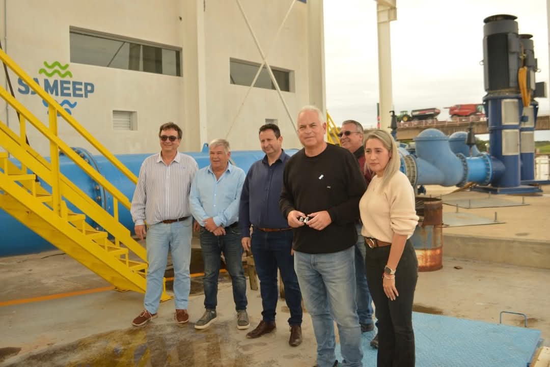 CONTINUIDAD DEL SEGUNDO ACUEDUCTO DEL INTERIOR: AUTORIDADES DE SAMEEP SE REUNIERON CON COMITIVA DE LA SUBSECRETARÍA DE RECURSOS HÍDRICOS DE LA NACIÓN.