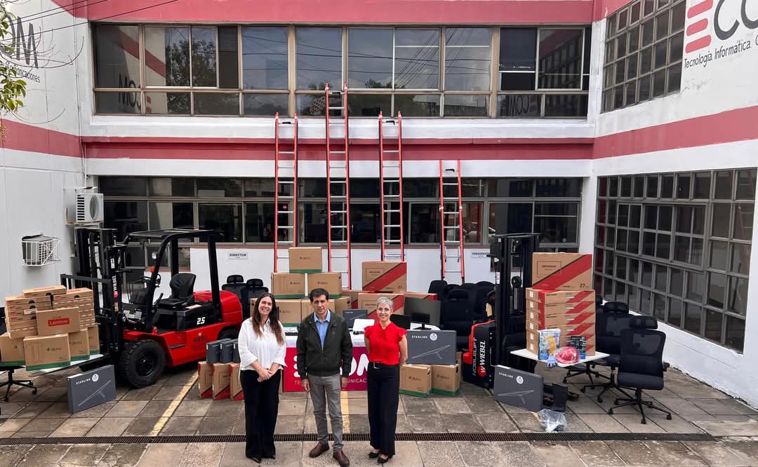 ECOM CHACO PRESENTÓ NUEVAS INVERSIONES TECNOLÓGICAS Y REFUERZA SU APUESTA A LA CONECTIVIDAD SATELITAL.