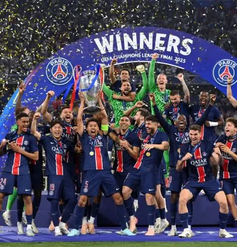 PSG APLASTÓ 5 A 0 AL INTER Y ES POR PRIMERA VEZ ES CAMPEÓN DE LA CHAMPIONS LEAGUE.
