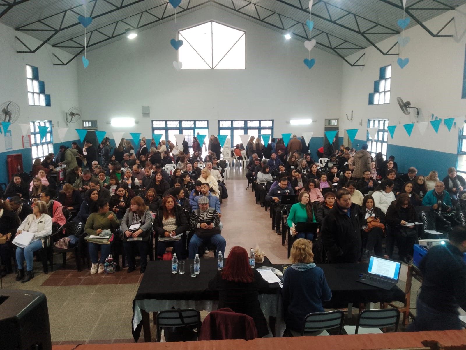 EDUCACIÓN CONCRETÓ LAS PRIMERAS JORNADAS DE CAPACITACIÓN EN TÍTULOS DIGITALES.