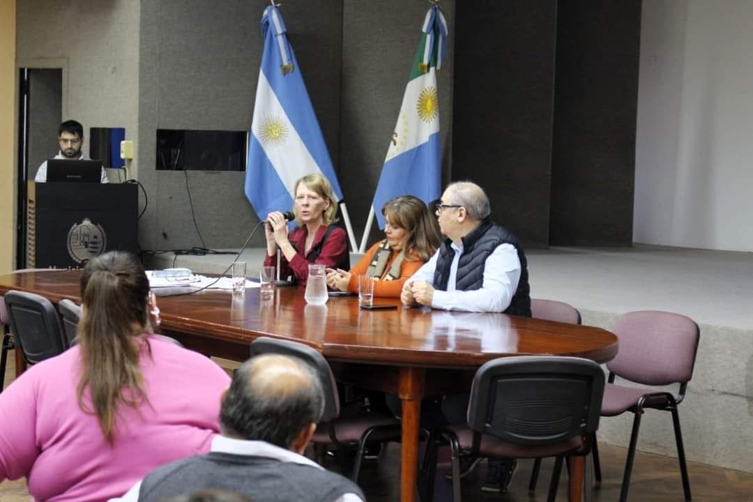 EDUCACIÓN: CERCA DE 1500 AGENTES YA SE CAPACITARON EN DIGITALIZACIÓN DE TÍTULOS.