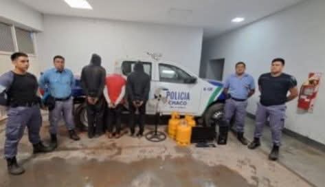 LA POLICÍA RECUPERÓ ELEMENTOS ROBADOS EN LA ESCUELA N° 448 DE EL ESPINILLO.