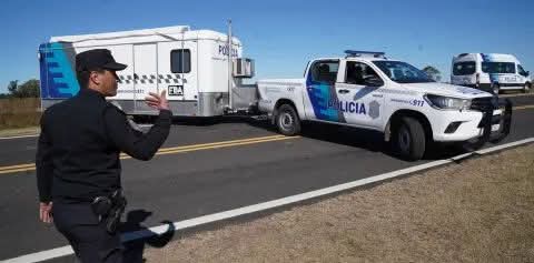 EL GOBIERNO PLANEA CONVERTIR LA POLICÍA FEDERAL EN UN 