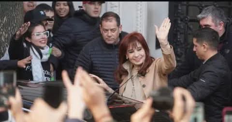 FALLO HISTÓRICO: LA CORTE SUPREMA DE JUSTICIA CONFIRMÓ LA CONDENA A CRISTINA KIRCHNER POR CORRUPCIÓN. 