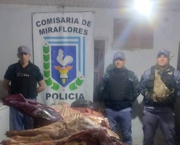 INTERCEPTAN CAMIONETA CON CARNE SIN HABILITACIÓN SANITARIA EN MIRAFLORES.