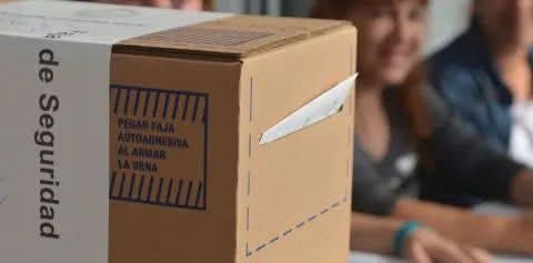 FORMOSA RENUEVA DIPUTADOS PROVINCIALES Y ELIJE 30 CONVENCIONALES CONSTITUYENTES 