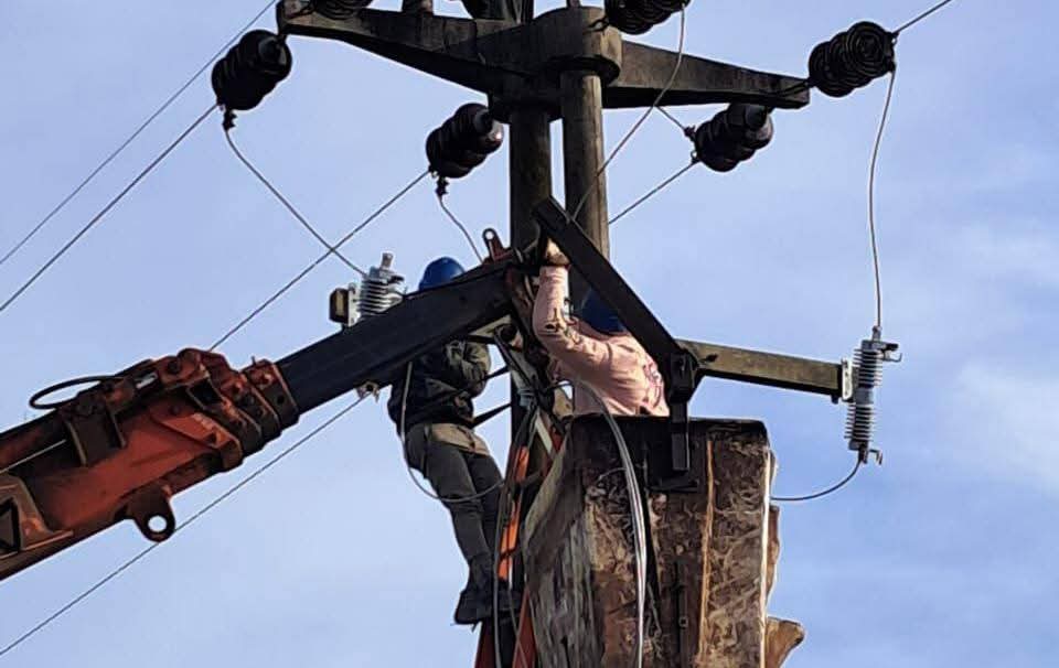 EL VERANO SE PLANIFICA HOY: SECHEEP AVANZA CON OBRAS CLAVES PARA FORTALECER LA RED ELÉCTRICA.