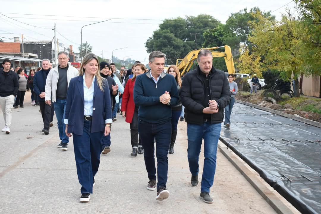 PLAN PROVINCIAL DE URBANIZACIÓN: EL GOBERNADOR ZDERO RECORRIÓ LAS OBRAS DE REPAVIMENTACIÓN DE LA AVENIDA 9 DE JULIO.