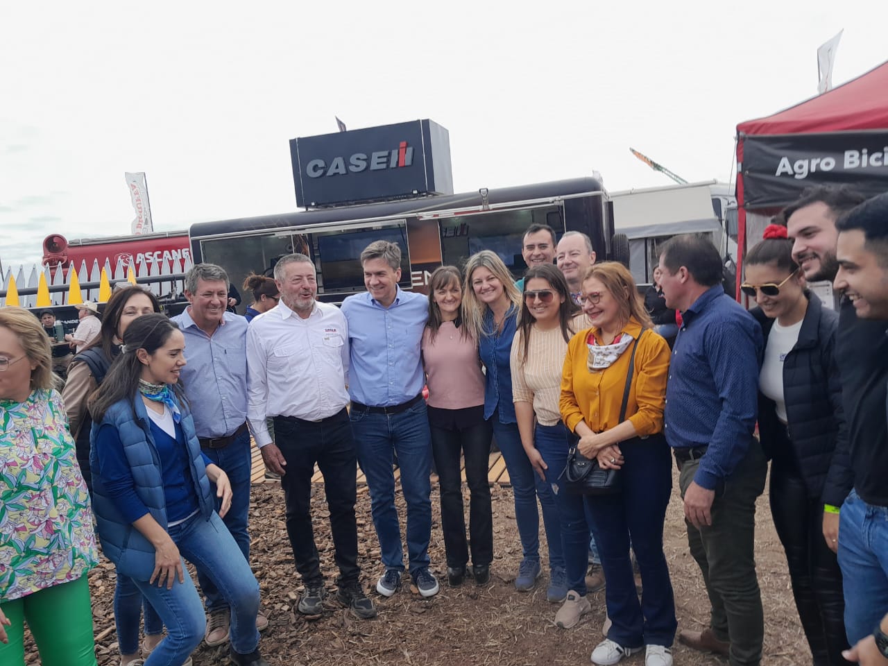 LA CANDIDATA A DIPUTADA PROVINCIAL DALMA ALBORNOZ ACOMPAÑÓ LEANDRO ZDERO EN LA AGRONEA 2023. 