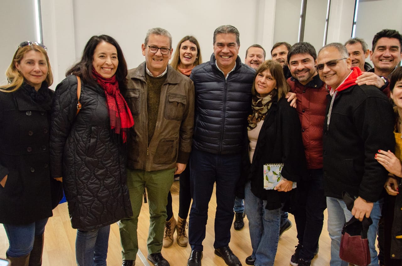 EN RESISTENCIA, CAPITANICH Y DOCENTES DEFINIERON OBJETIVOS PARA MEJORAR LAS CONDICIONES LABORALES DEL SECTOR.