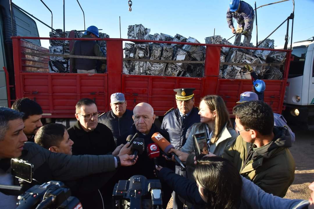 GOLPE AL HURTO DE MATERIALES ELÉCTRICOS: SECHEEP RECUPERÓ CABLES Y ELEMENTOS ROBADOS.