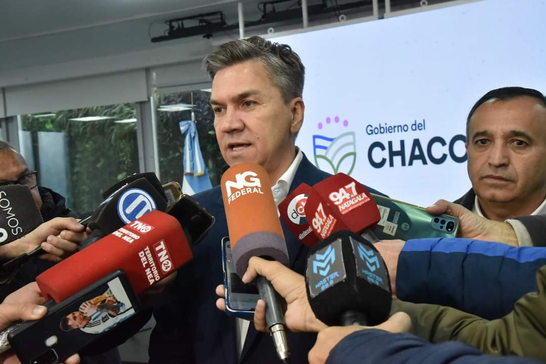 EL GOBERNADOR ZDERO ANUNCIÓ EL PASE A CONTRATO DE SERVICIO PARA TRABAJADORES DE LOS PROGRAMAS “EXPERTOS” Y DE “SALUD DE PUEBLOS INDÍGENAS”.