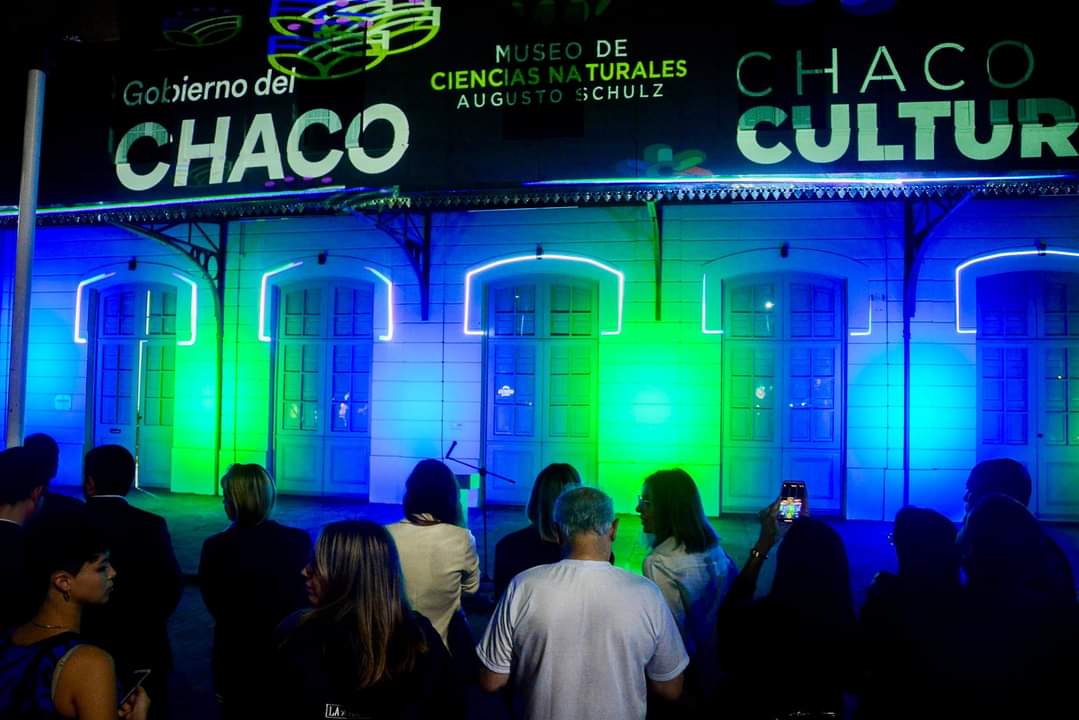 RESISTENCIA: EL GOBERNADOR ZDERO ACOMPAÑÓ LA REAPERTURA DEL MUSEO DE CIENCIAS NATURALES “AUGUSTO SCHULZ”.