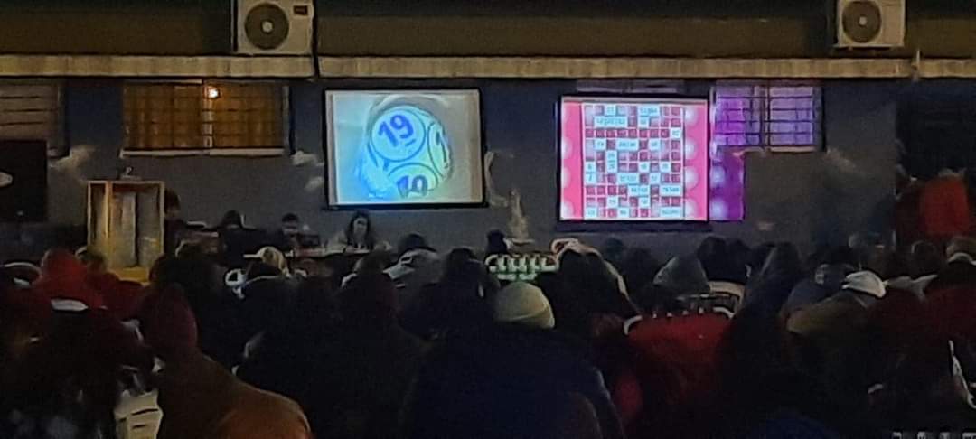 MULTITUDINARIA NOCHE DE BINGO, ORGANIZADO POR LA SOCIEDAD RURAL DE MIRAFLORES. 
