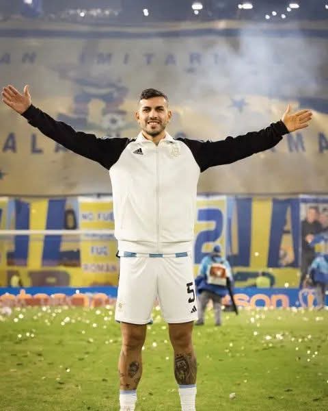 LEANDRO PAREDES VUELVE A BOCA: SERÁ PRESENTANDO ESTA TARDE EN LA BOMBONERA 