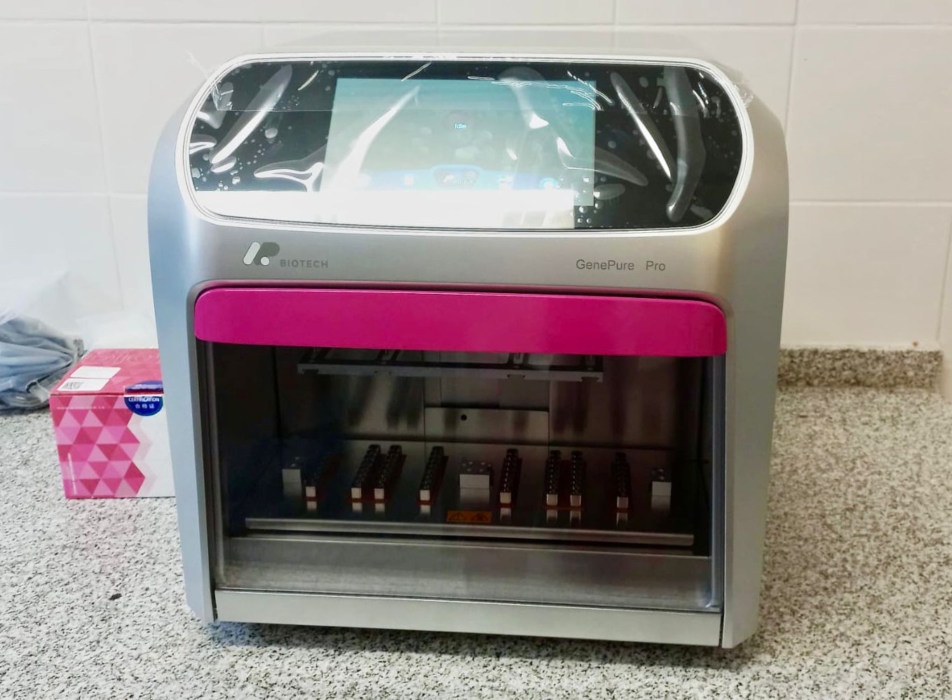ALTA TECNOLOGÍA: NUEVO EXTRACTOR AUTOMATIZADO PARA EL HOSPITAL 4 DE JUNIO, DE SÁENZ PEÑA.