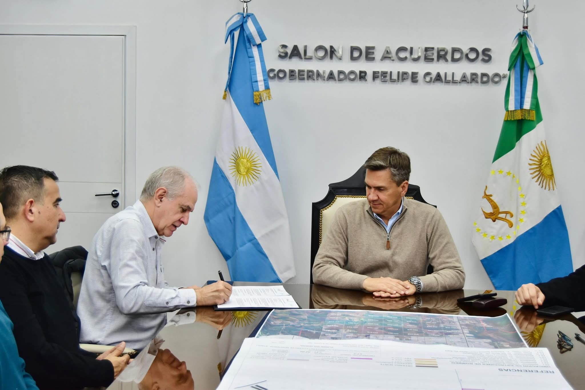 PROVINCIA Y MUNICIPIO ACORDARON UN PLAN DE DRENAJE PLUVIAL PARA ZONA SUR Y PRESENTARON EL PLAN DIRECTOR DE DESAGÜES PLUVIALES.