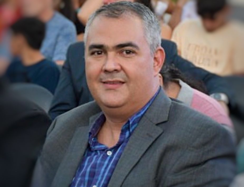 DIEGO GUTIÉRREZ: “EL PASTORCITO MENTIROSO CAPITANICH APARECE CON SUS CUENTOS QUERIENDO ENGAÑAR A LOS CHAQUEÑOS”.