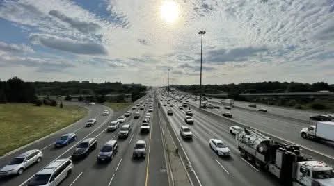 VIALIDAD FUE DISUELTA Y EL GOBIERNO VA POR LA PRIVATIZACIÓN DE MÁS DE 9.000 KM DE RUTA.