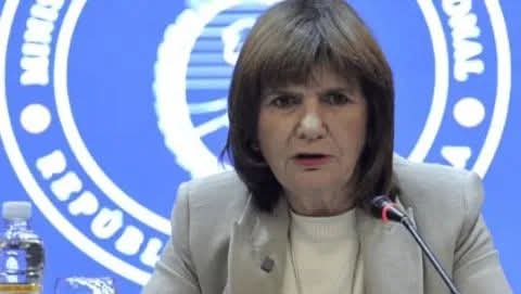 BULLRICH LANZÓ EL ANILLO DIGITAL PARA DETECTAR VEHÍCULOS CON PEDIDO DE SECUESTRO EN TODO EL PAÍS.