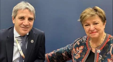 EL FMI MANTUVO SU PROYECCIÓN DE CRECIMIENTO PARA ARGENTINA: ESTIMA UN ALZA DEL 5,5%.