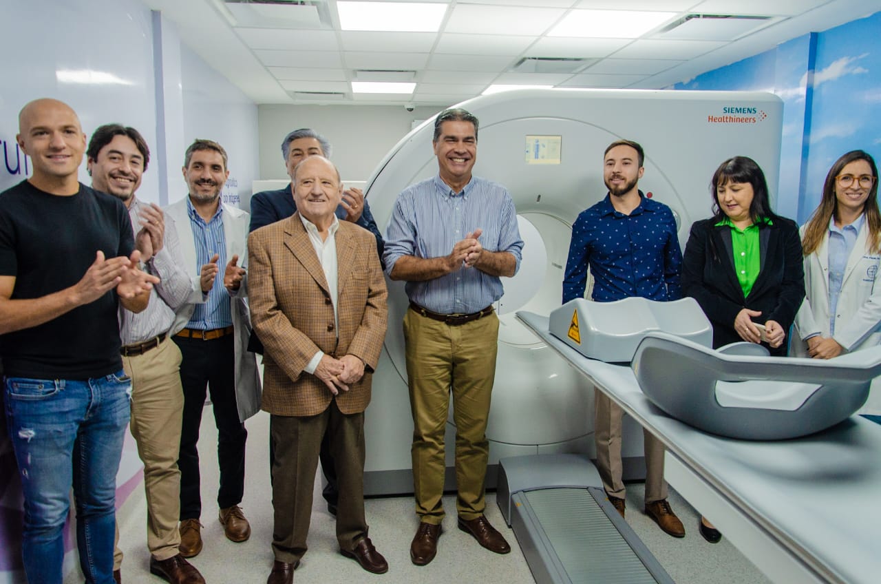 CAPITANICH INAUGURÓ UN TOMÓGRAFO DE ÚLTIMA TECNOLOGÍA PARA EL DIAGNÓSTICO POR IMAGEN Y SEGUIMIENTO ONCOLÓGICO EN LA PROVINCIA.