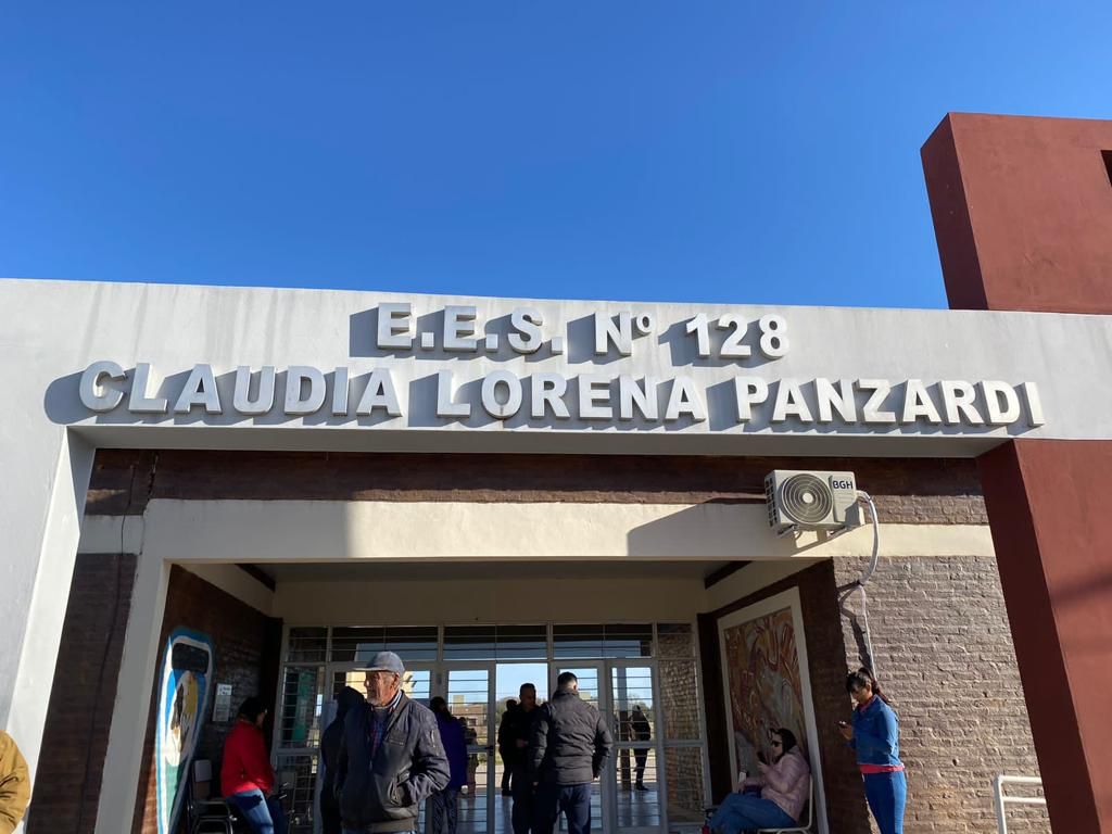 JUNTOS POR EL CAMBIO RECHAZA LA VIOLENCIA DE LA DIPUTADA CLAUDIA PANZARDI.